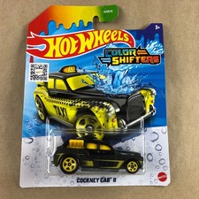 Hot Wheels Color Shifters Cockney Cab II Black & Yellow 1:64 Scale Diecast Car