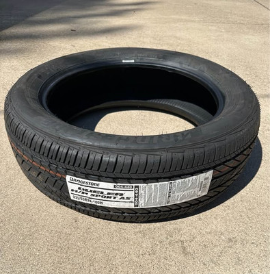 Bridgestone Dueler H/P Sport AS 235/55R20 102H - New, Never Mounted