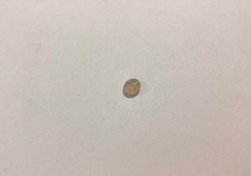 2.12 CARAT NATURAL SOLID OPAL GOOD QUALITY COLOURFUL RED AND GREEN WITH LUSTRE - Picture 2 of 5