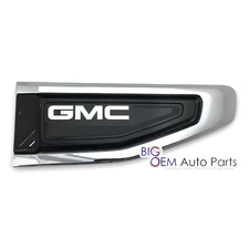 2021 - 2024 GMC Yukon RH Fender Vent Nameplate Emblem black new OEM 84719438