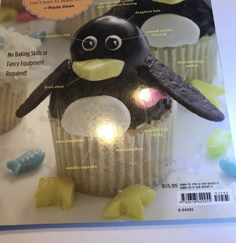 Hello, Cupcake 230 Pages Decorating Ideas DIY Sweets Dessert Horses Aliens Dogs - Imagen 6 de 7