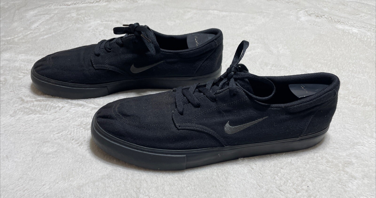 Nike SB Skate Sneakers Men's Size 13 Canvas Shoes Skateboarding