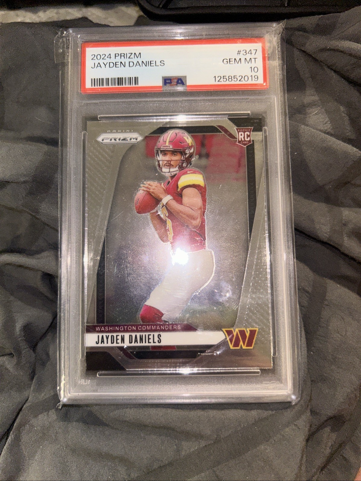 2024 Panini Prizm - Rookies Jayden Daniels #347 (RC) Psa 10
