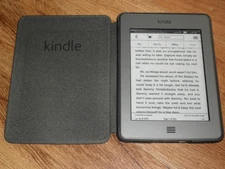 Amazon Kindle Touch 4th Generation with 140 Books, D01200