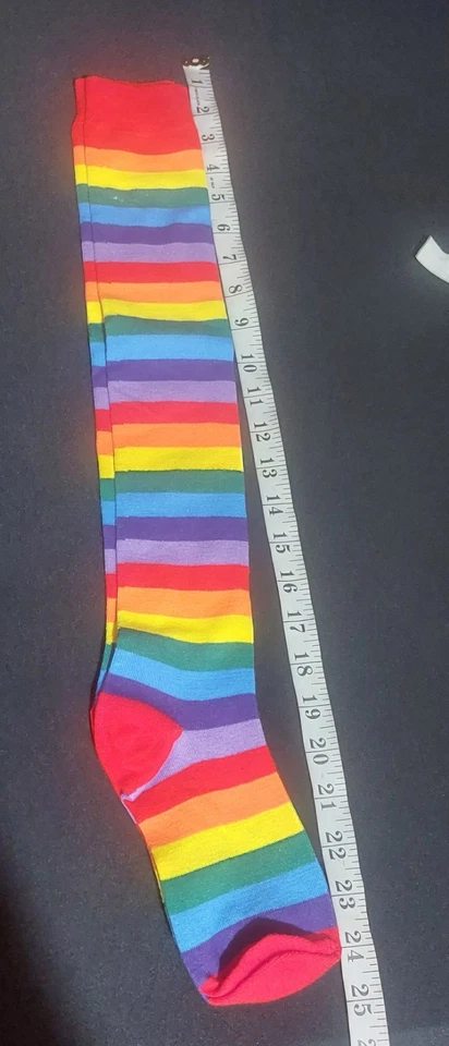 Women 2 Pairs Rainbow Stripe Medium Tube Socks Copsplay Fashion knee lenght - Image 3 of 4