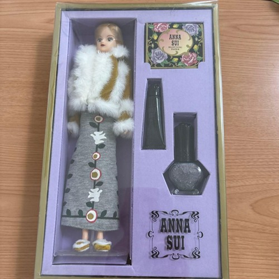 #ad Anna Sui Doll Jenny #e4d41b $288.00