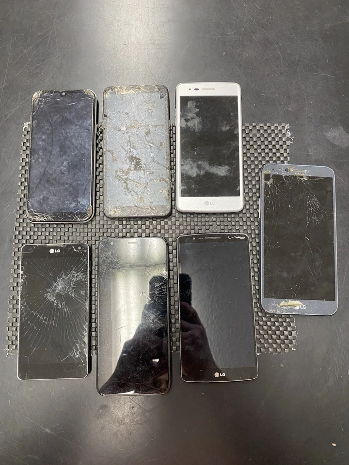 Lote De 7 Mix Teléfonos Inteligentes LG MODELOS DESCONOCIDOS Para Piezas/LCD D5 MALO Foto 2 de 4