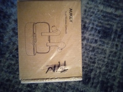 EARBUDS AUKEY TRUE WIRELESS IPHONE & ANDROID & CHARGING UNIT EP-T21 NEW SEALED