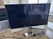 Samsung UE32J5600AK 32" Full HD 1080p Smart LED TV WiFi Freeview + Remote