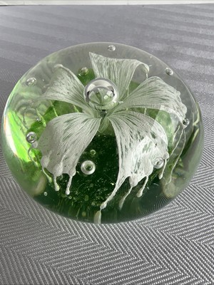 Vintage Art Glass Paperweight  With White Flower 3 x2 