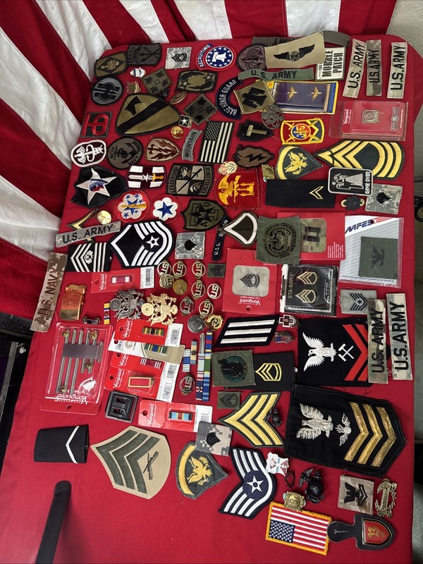 Military Ribbons Awards Brass Rank Lot Of 100+ Items Army Navy Marine USAF E571