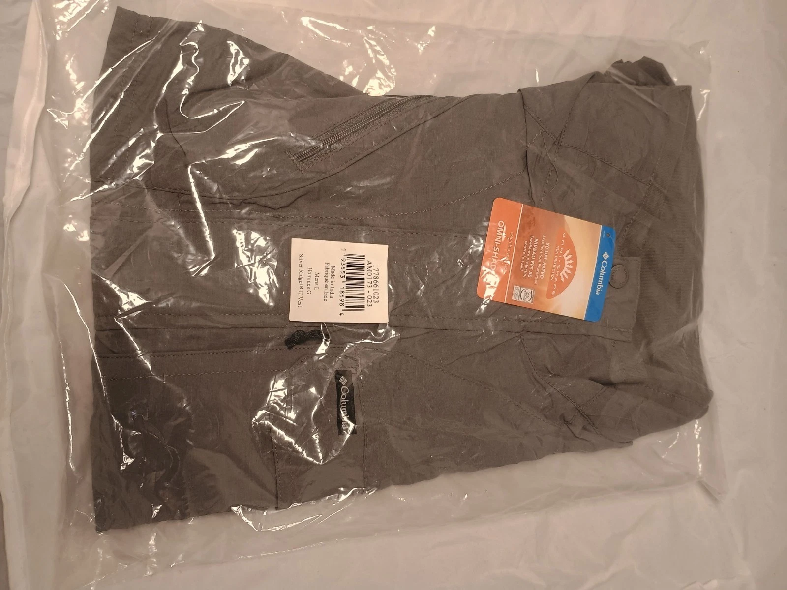 Columbia Silver Ridge II Omni Shade Vest Men’s L Gray Fishing Utility Vented
Opens in a new window o