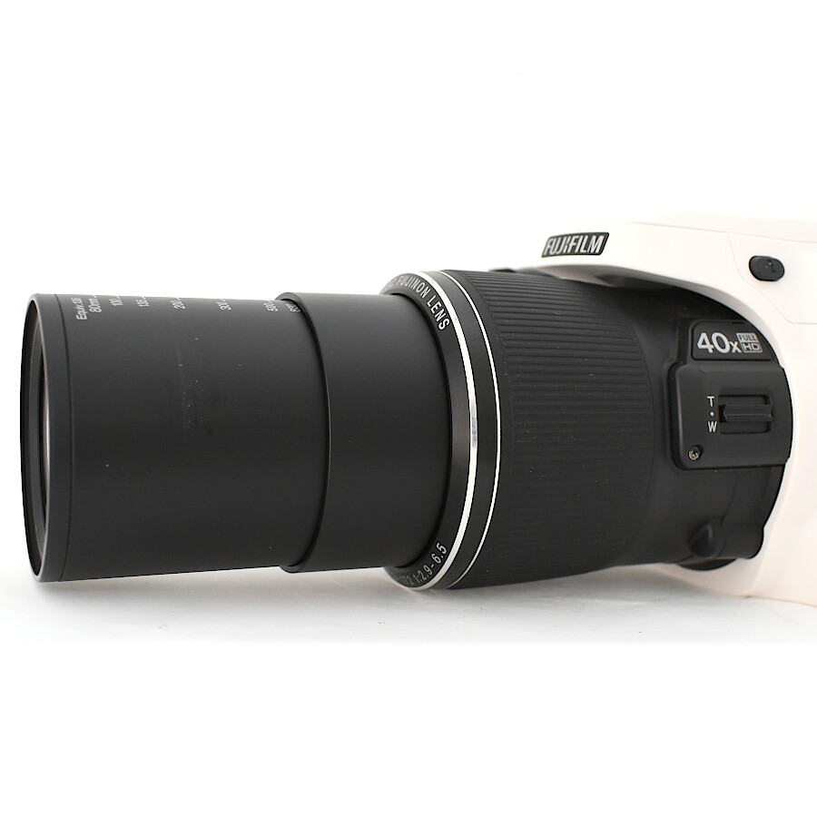 Mint+]FUJIFILM FINEPIX S8200/FUJINON LENS White SLR Digital