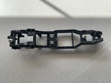 1996-2002 MERCEDES-BENZ E320 E430 W210   RIGHT FRONT DOOR HANDLE BRACKET