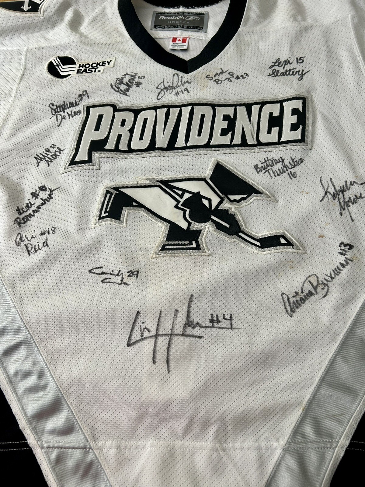 Providence Friars Women’s Hockey Jersey Team Signed 3 Sz XL 48 eBay