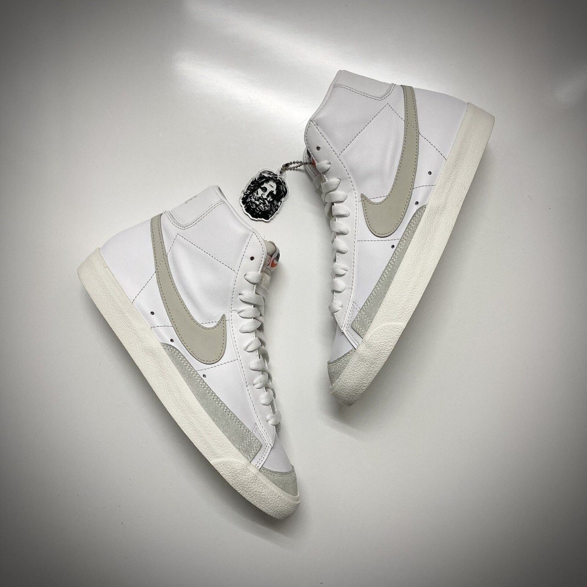 NIKE アイラ　LIGHT BONE 22cm 楽天市場】NIKE ナイキ ウィメンズ エアマックス アイラ