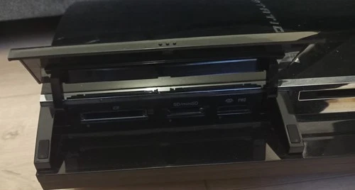 Sony PlayStation 3  Abwärtskompatibel 60GB Spielekonsole - Schwarz (CECHC04) - Bild 3 von 10