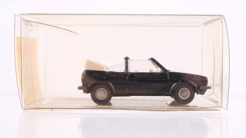 Wiking H0 10046 VW Golf Cabriolet negro | Zustand: Gebraucht