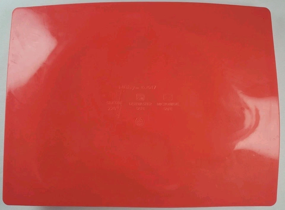 NUBY SURE GRIP MIRACLE MAT PLACA DE SILICONA PLATO BEBÉ NIÑO ELEFANTE ROJO Foto 2 de 3