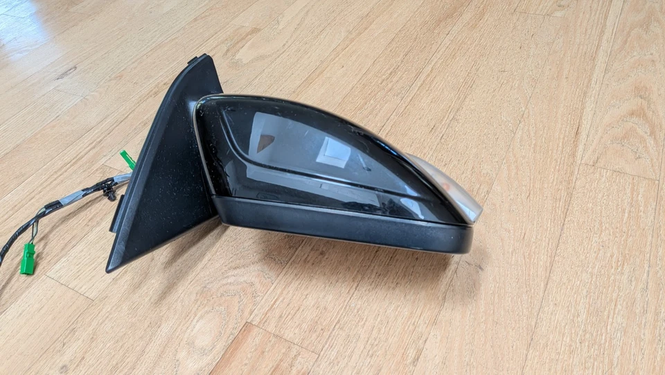 2010-2013 Volvo XC60 Right Side Mirror Electric Folding BLIS Black - Image 4 of 4