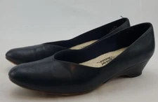 1980's Naturalizer Classics- Pump Block Heels- Royal Navy- Size 8 N
