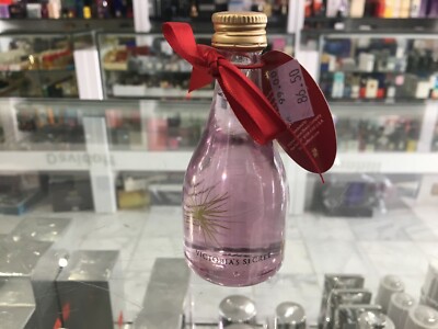 Victoria's Secret Garden Love Spell Massage in a Bottle 50 ml CLASSIC