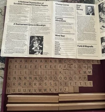 Scrabble Wood Tiles Game Score Racks Pad Selchow & Righter 1973 VTG  Newsletter