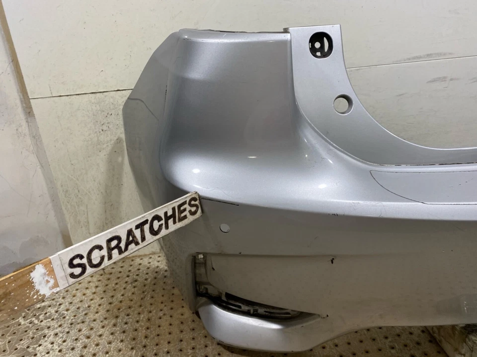 Cubierta de parachoques trasero base/deportiva OEM 2014 2015 2016 2017 Lexus CT200H Foto 4 de 4