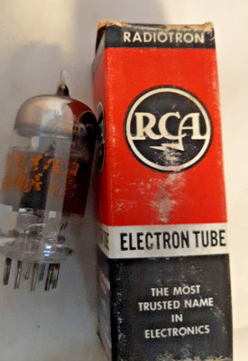 RCA 6CQS Röhre Radioröhre Elektronenröhre electron tube NOS
