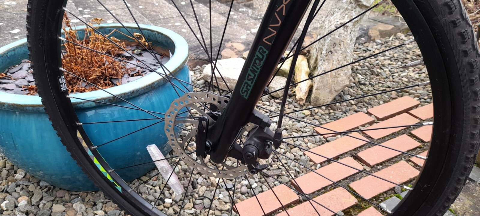 Carrera Crossfire 2 Ladies Bike Dual Disc Brakes Front Suspension 24 Gears eBay