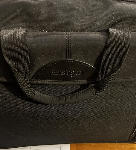 Kensington Black Laptop Bag: 13-14 Inch Laptop - Picture 2 of 6
