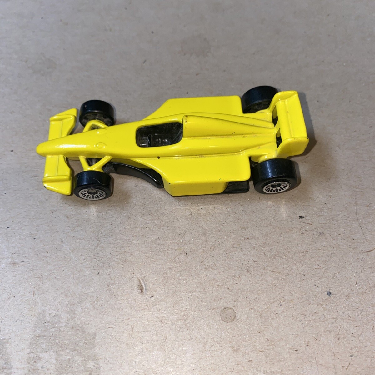 ホットウィール マクドナルド F1 ジョーダン Vintage Hot Wheels McDonalds Happy Meal Yellow Formula One Car