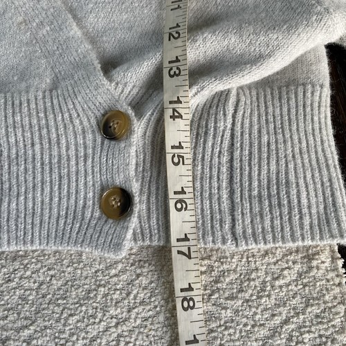 V Neck Wrap Crop Cardigan Sweater Two Button Wool (?) - Picture 8 of 9