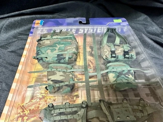 Dragon Models US 1/6 scale Molle System Set 2 for 12