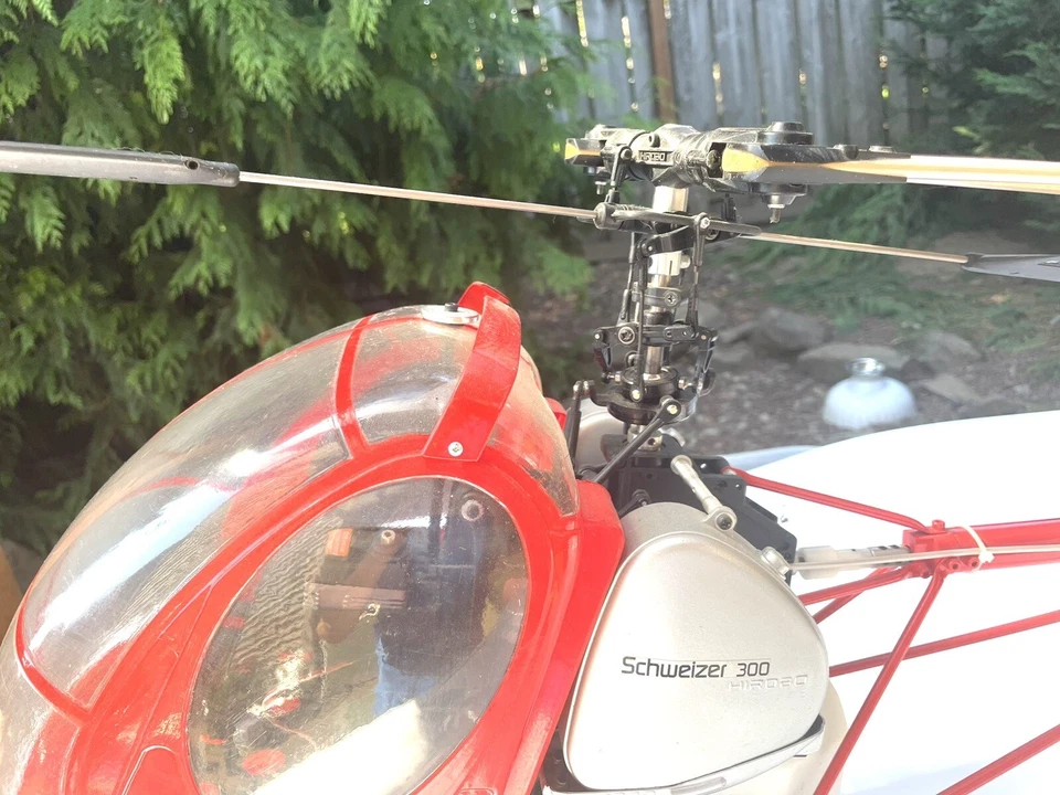 Vintage HIROBO Schweitzer 300 Nitro - No Electronics - Image 2 of 4