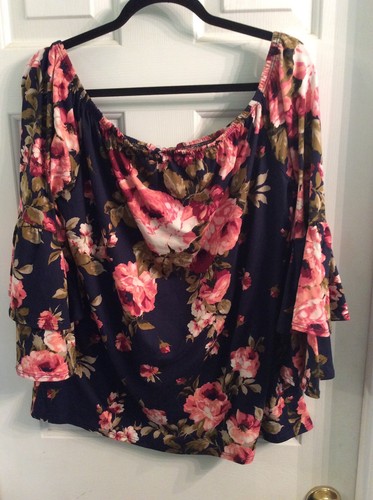 Arabella Women's 2X Floral Shirt - Picture 3 of 7