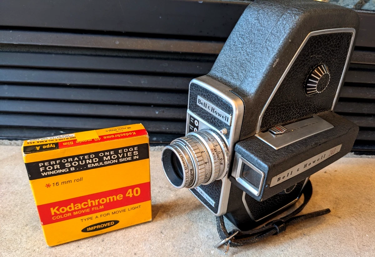 Caméra Bell And Howell Vintage – Home Cinéma – Pièce Rare De Collection