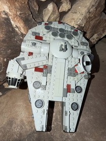 Lego Star Wars Midi-scale Millenium Falcon 7778 (Missing 2 Leg Stand Pcs.)