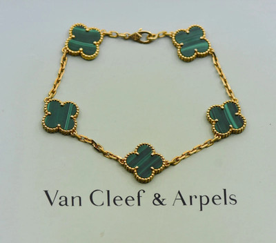 Van Cleef & Arpels Vintage Alhambra Malachite 18K Yellow Gold Bracelet