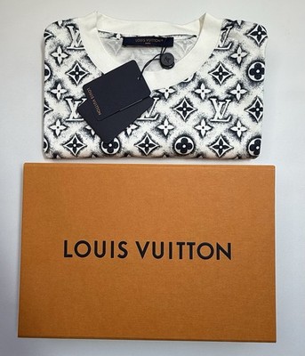 Louis Vuitton Men's Monogram Sand T-Shirt Size M New w/ Tags & Box Louis Vuitton Men's Monogram Sand T-Shirt Size M New w/ Tags & Box