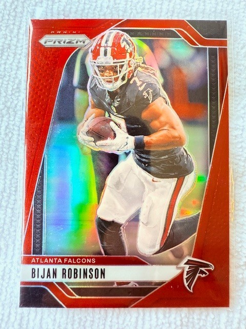 BIJAN ROBINSON 2024 Panini Prizm Retail Red SSP Color Match Falcons #11