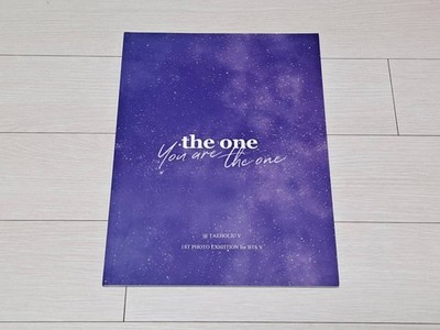 BTS V Taehyung Fansite Photobook the one by TAEHOLIC V Kim Taehyung Rare