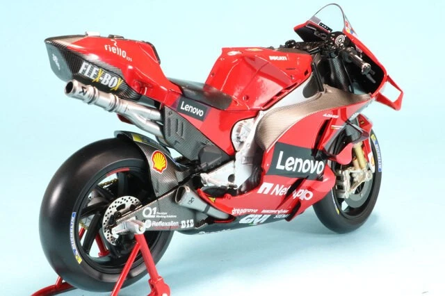 US NO Tariff 1/12 Scale True Scale Model - Ducati Desmosedici GP22 MotoGP - Image 2 of 4