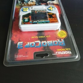 ROBOCOP 3 TIGER ELECTRONIC BRAND NEW BLISTER NINTENDO SEGA GAME WATCH NES