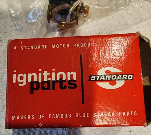 Vintage Early NOS Standard Motor DS116 Made In USA Quality Made Toggle Switch  - Foto 1 di 5