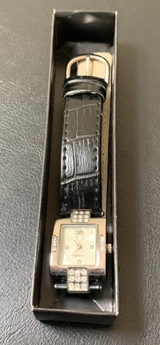 Avon Ladies Quartz Wrist Watch Francesca Black Strap- Used Condition - Picture 8 of 11