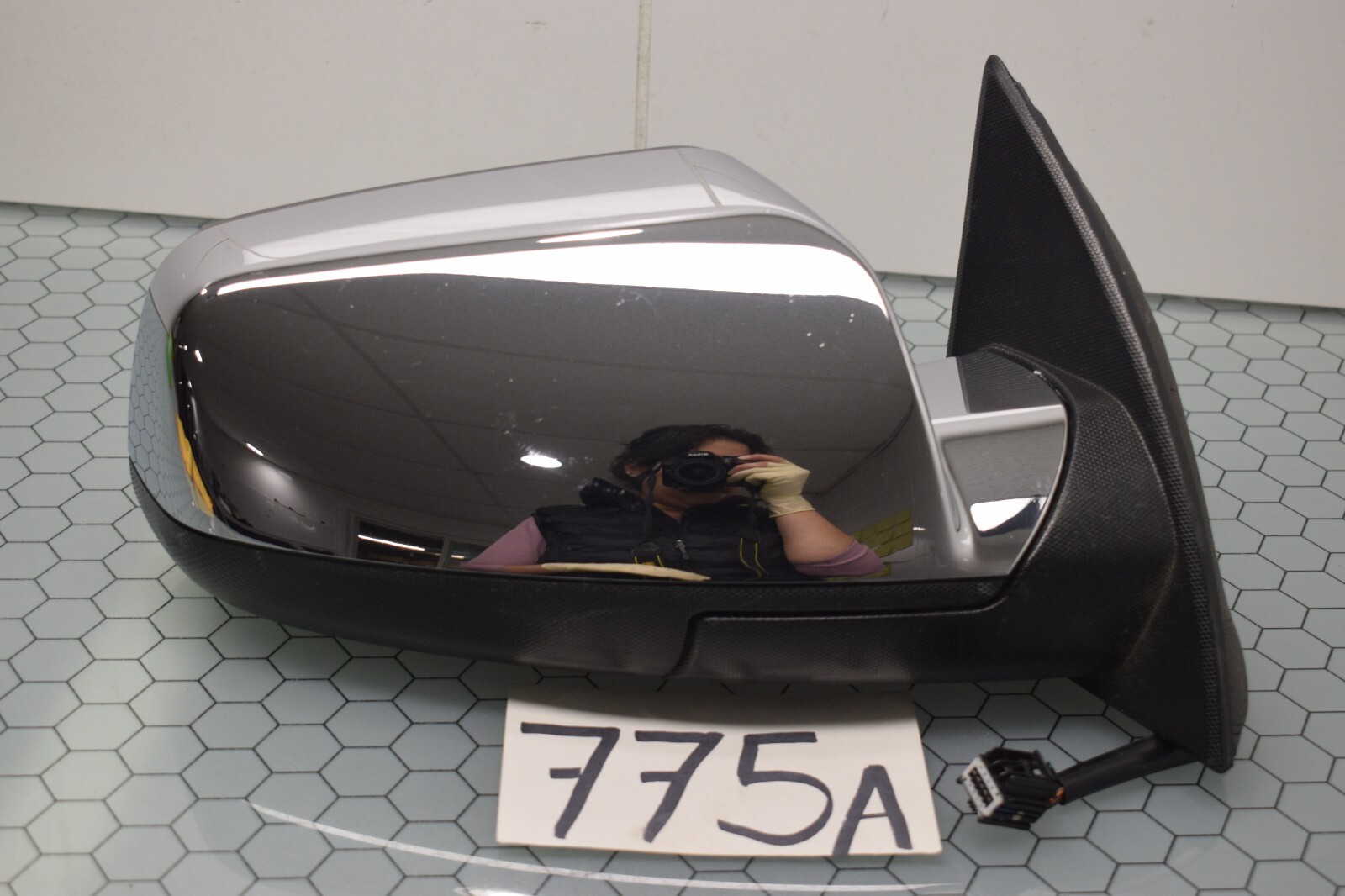 2010 - 2017 GMC Terrain Passenger side Mirror Used Power #775-A