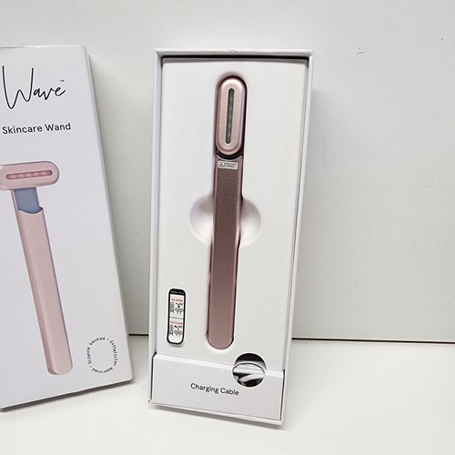 Solawave Advanced Skincare Wand Red Light Therapy ROSEGOLD - Picture 3 of 3