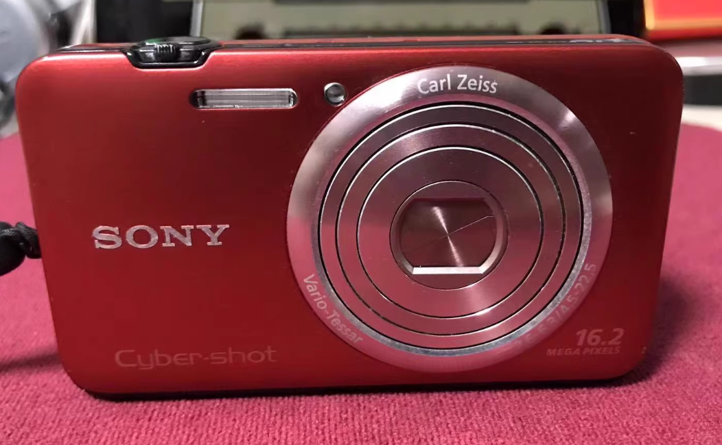 SONY デジタルカメラ Cyber-shot red Sony Cyber-shot® DSC-WX9 (Red) 16.2-megapixel digital camera with