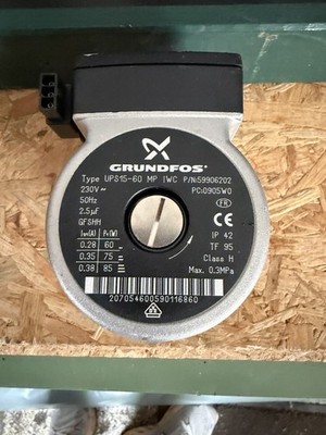 Wolf Heizungspumpenkopf CGU 2K 18 Therme Typ UPS15-60 Nr Neu 8616941